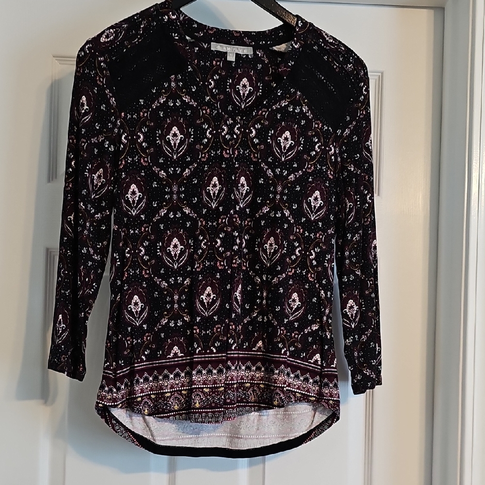 Daniel Rainn Black and White Patterned Blouse
